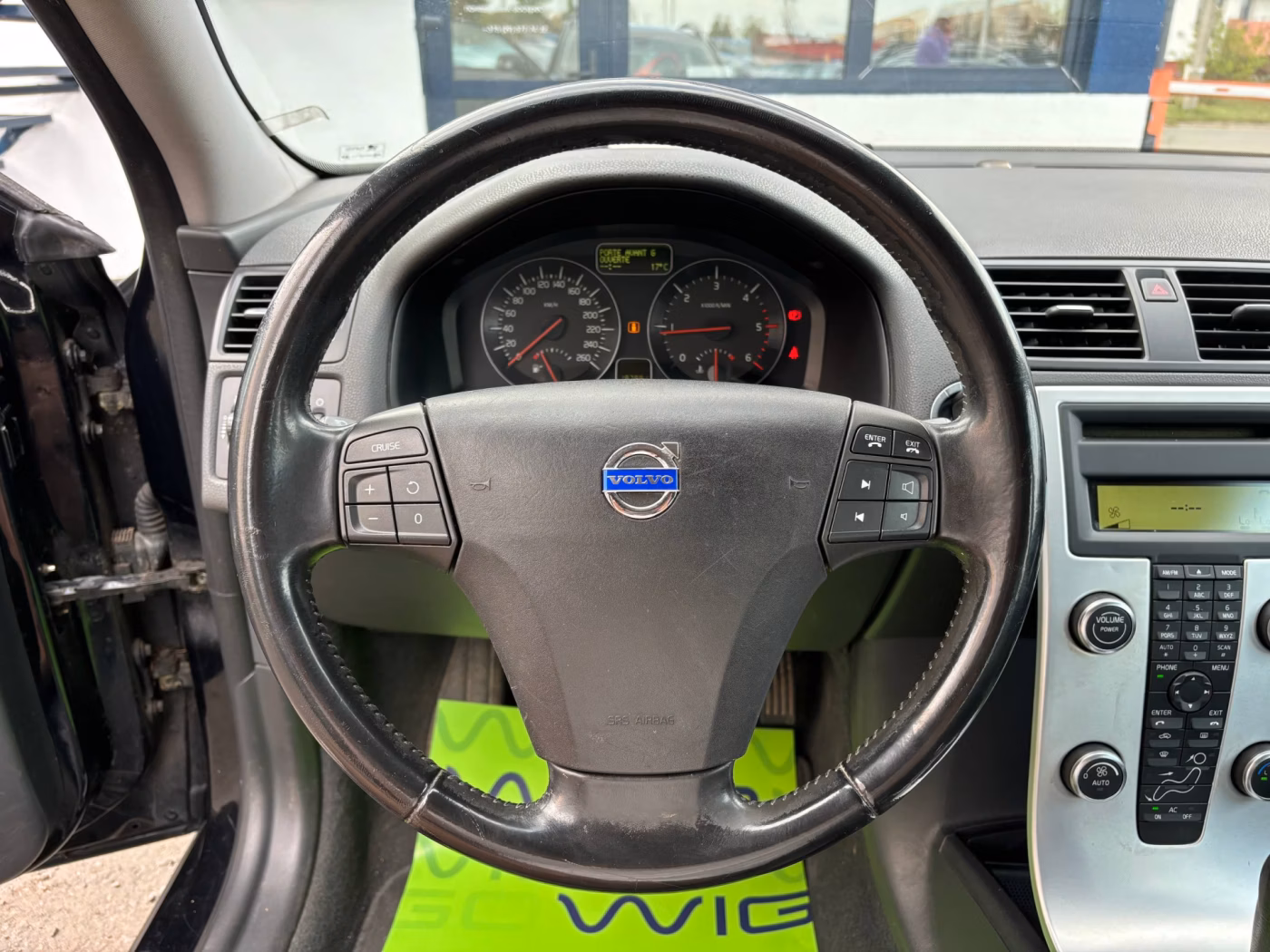 Volvo V50 фото 10