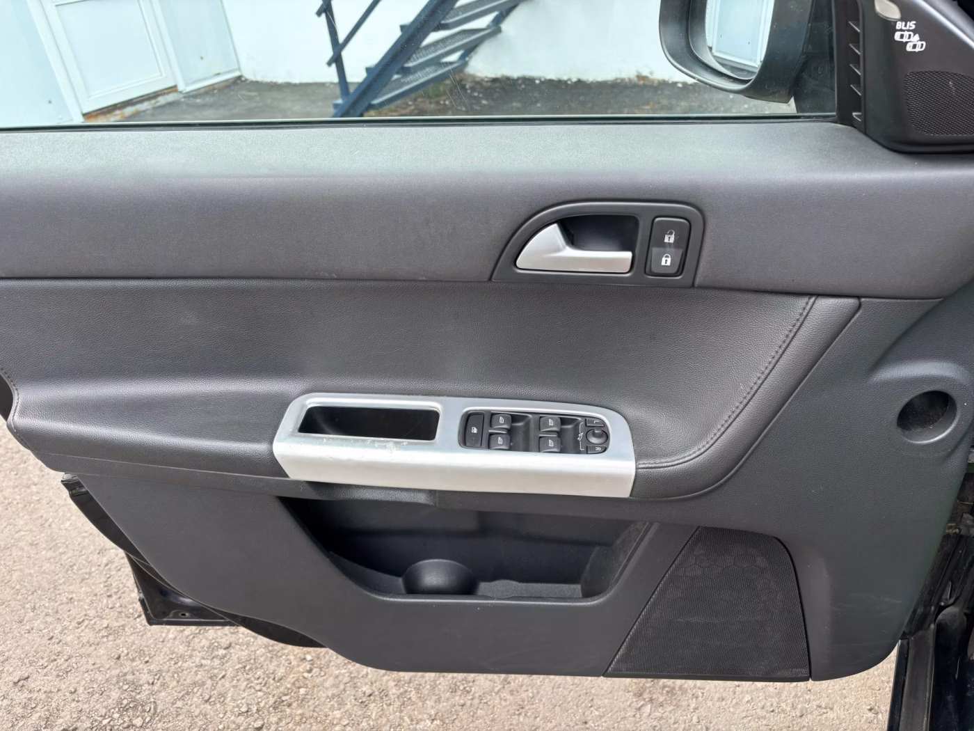 Volvo V50 фото 15