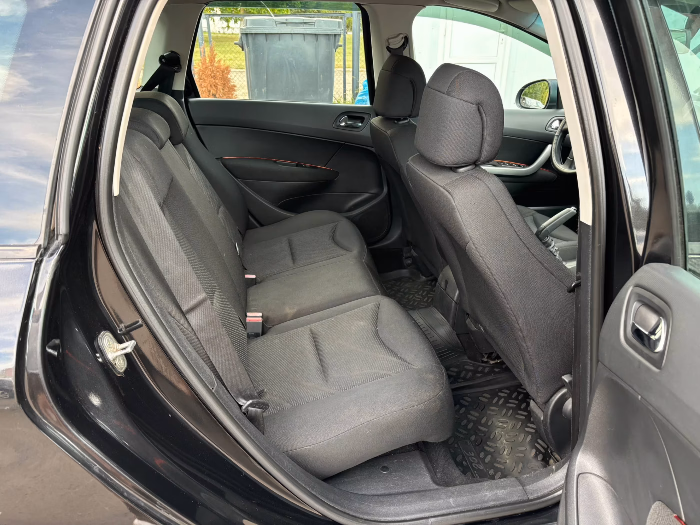 Peugeot 308 фото 18