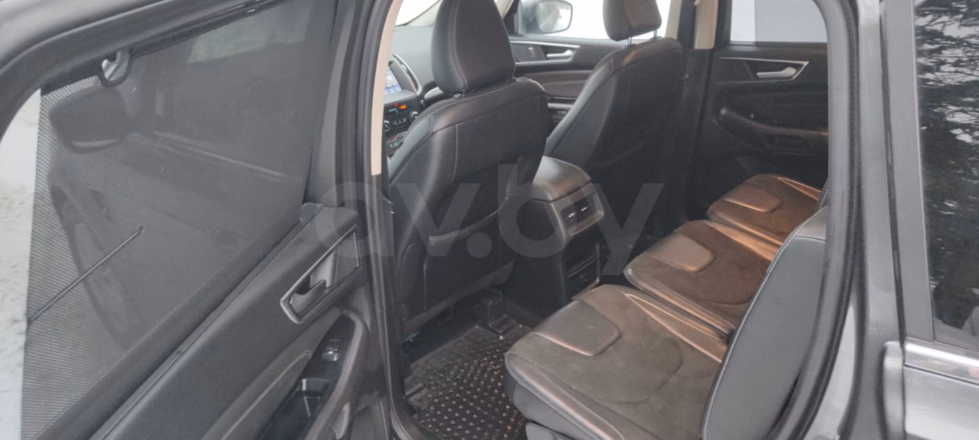 Ford S-MAX фото 10