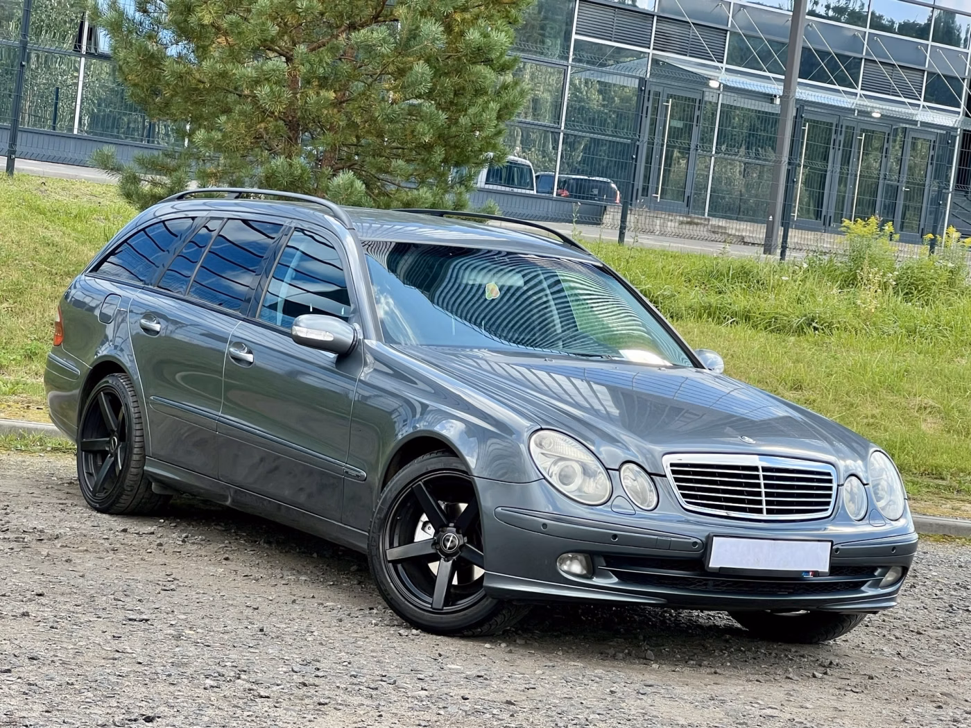 Mercedes-Benz E-Класс фото 3