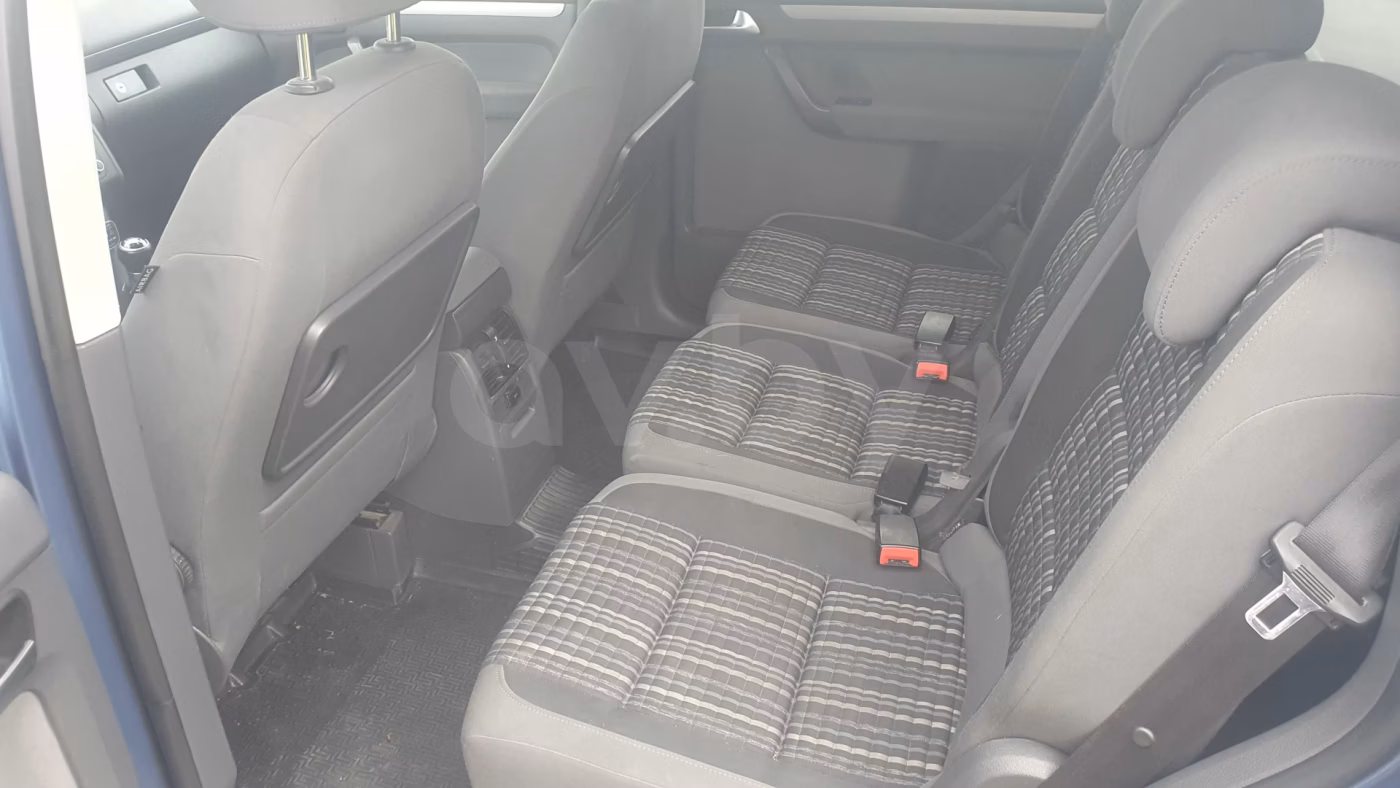 Volkswagen Touran Cross фото 9