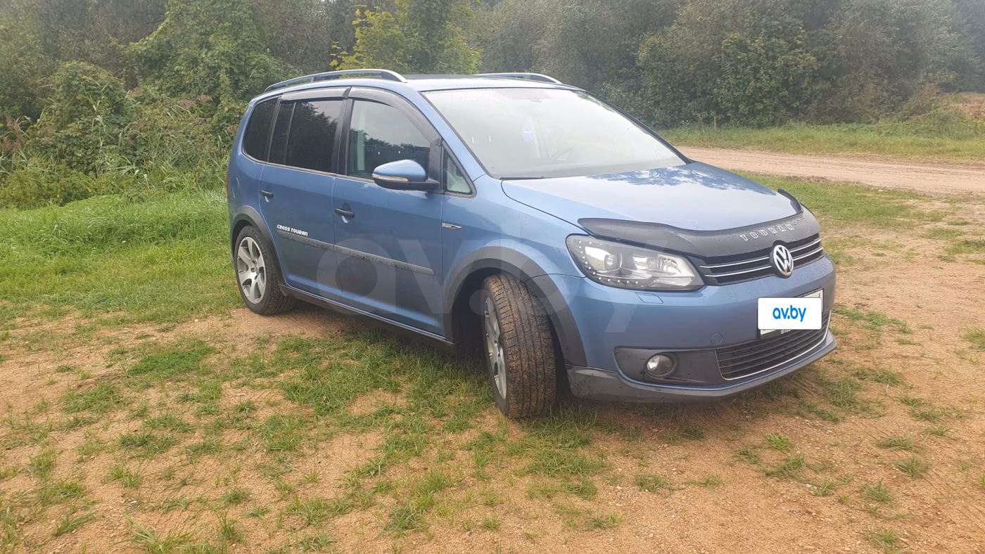 Volkswagen Touran Cross фото 5