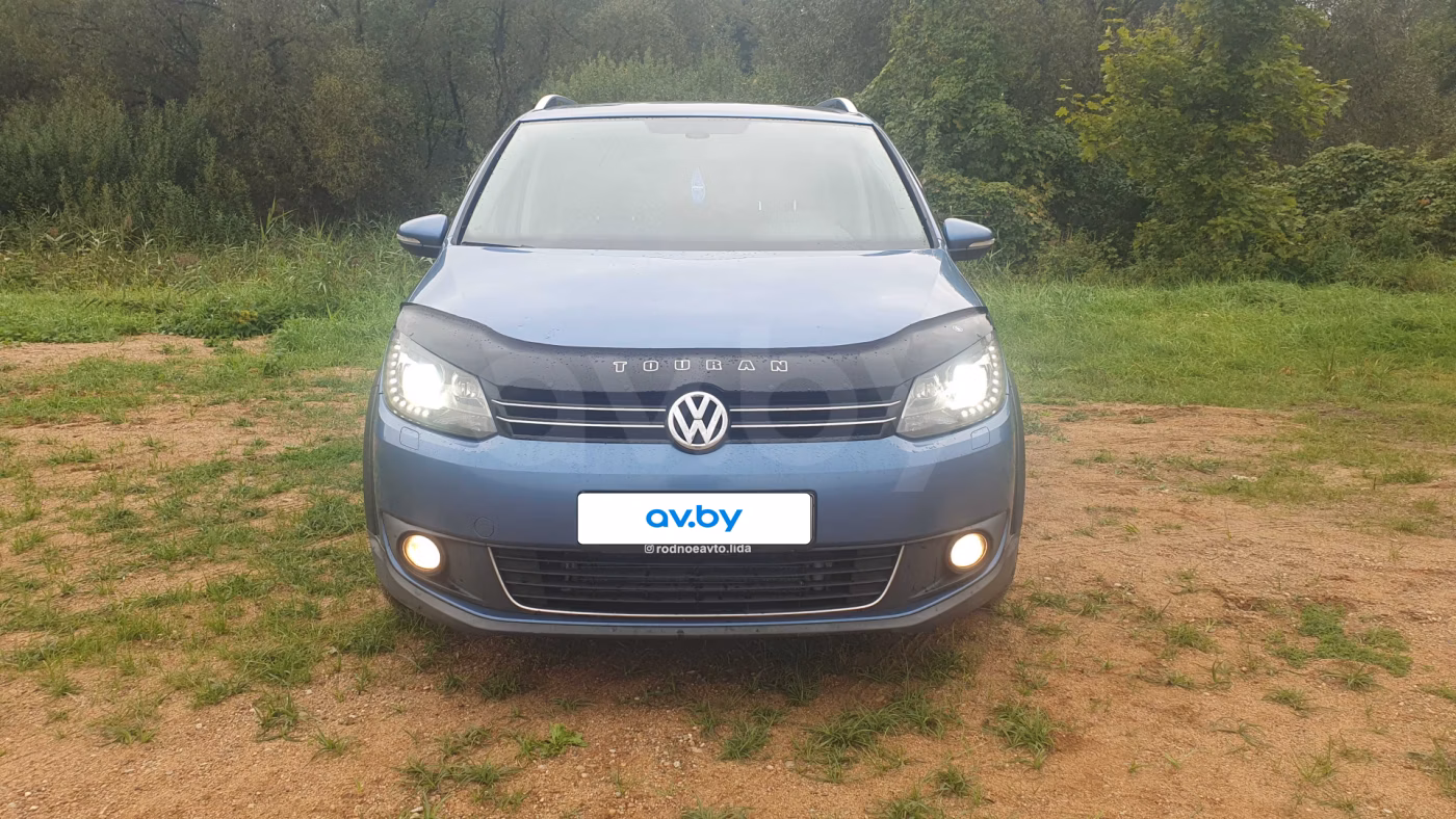 Volkswagen Touran Cross фото 2
