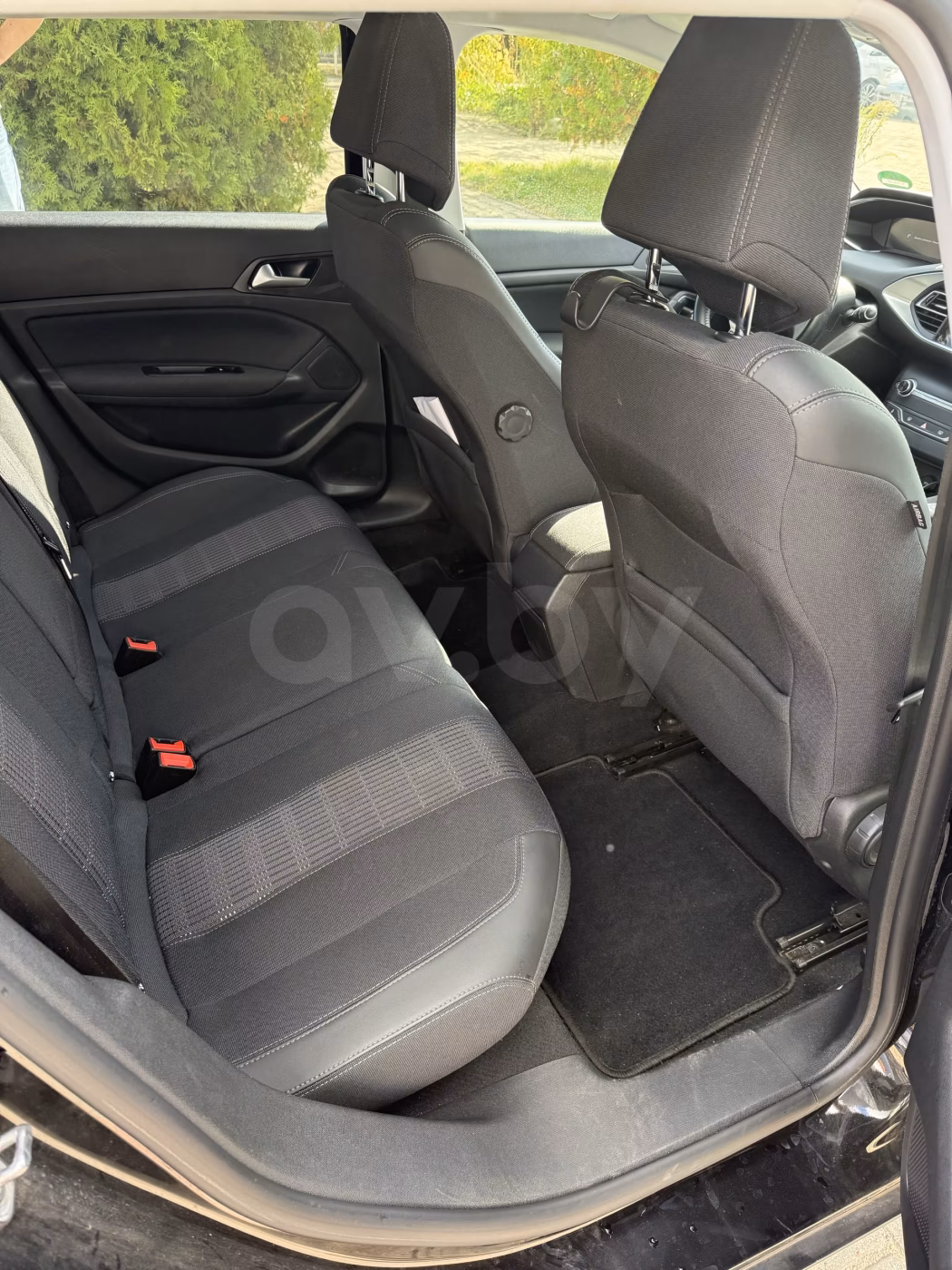 Peugeot 308 фото 13