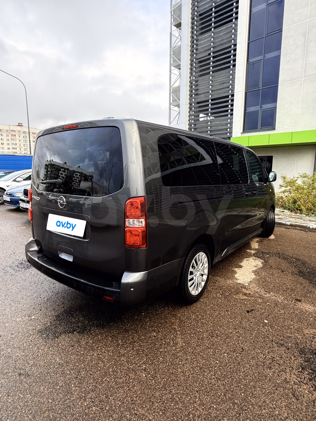 Opel Vivaro фото 4