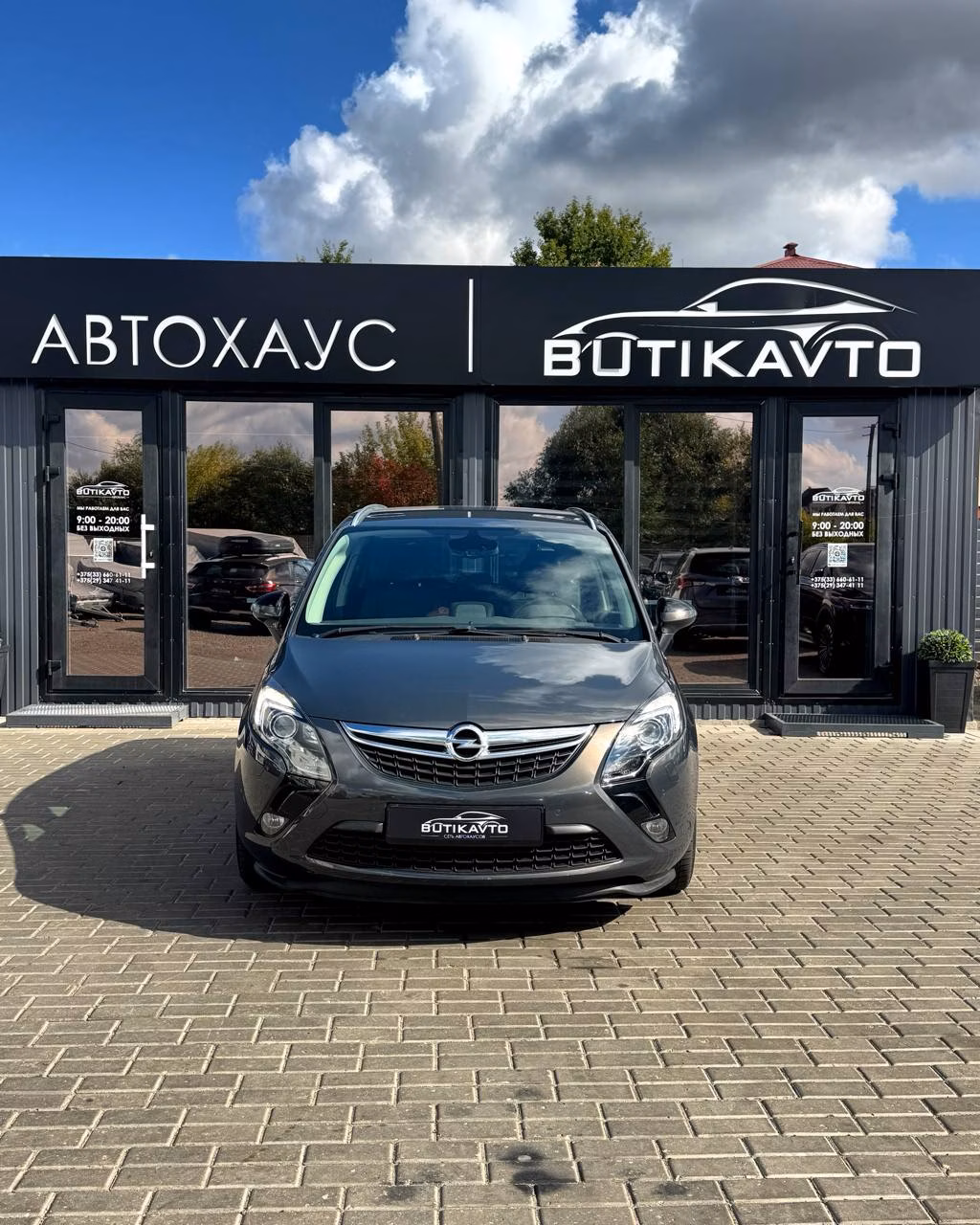 Opel Zafira фото 2