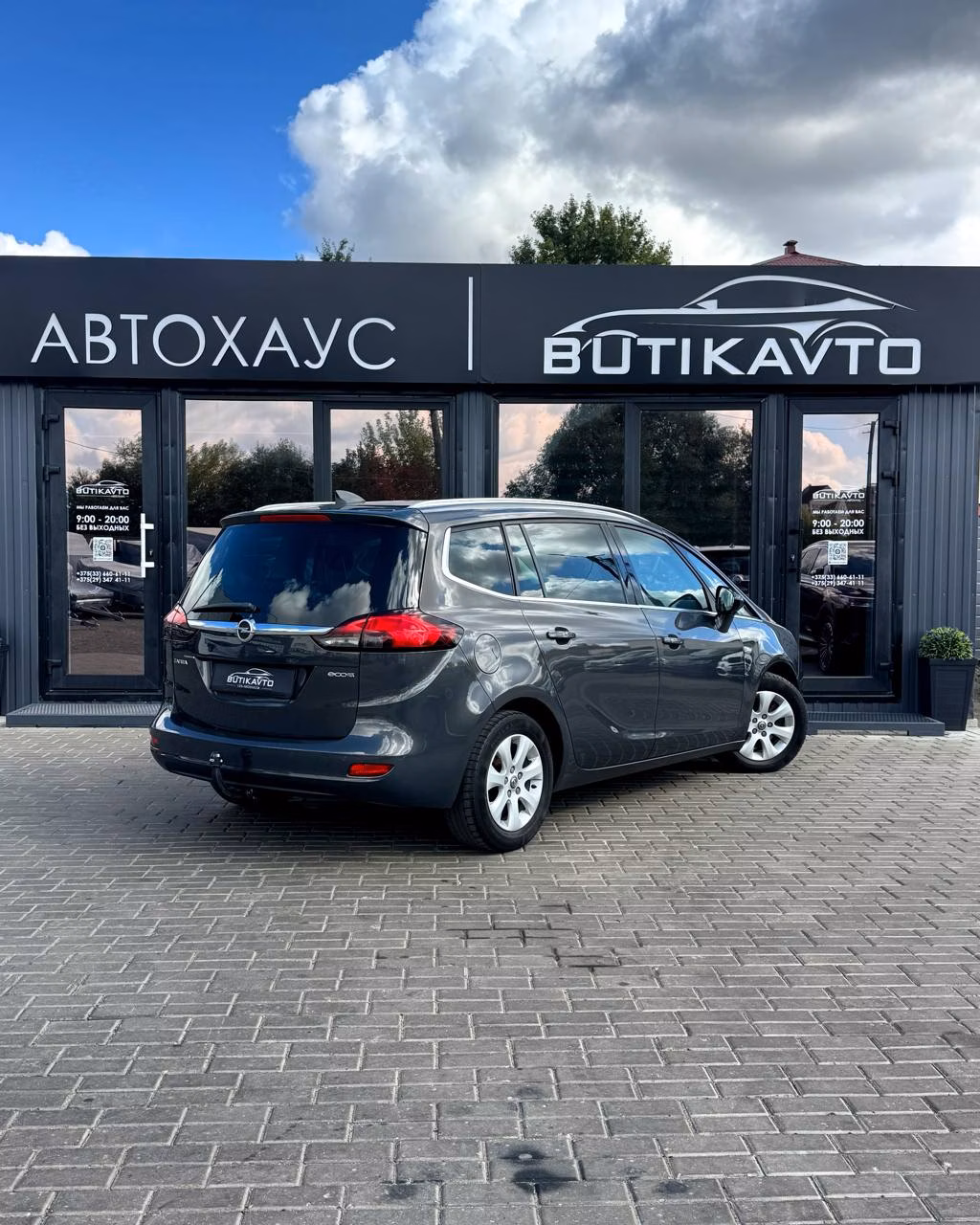 Opel Zafira фото 4