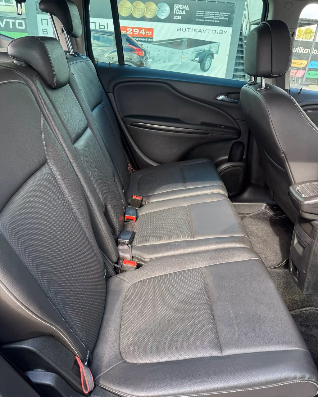 Opel Zafira фото 11