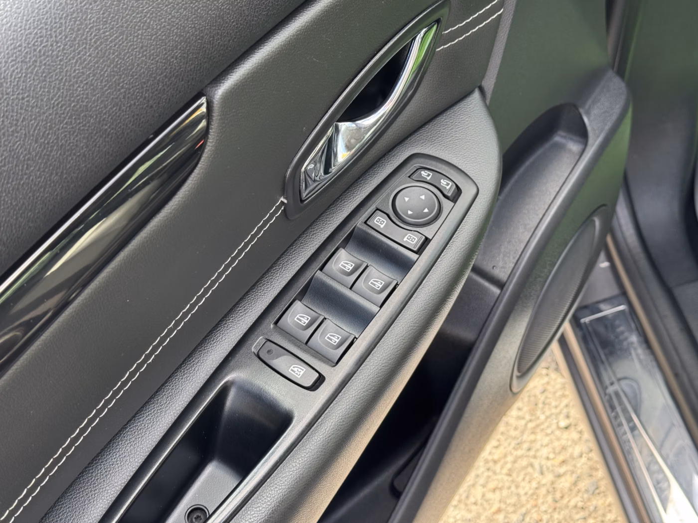 Renault Grand Scenic фото 14