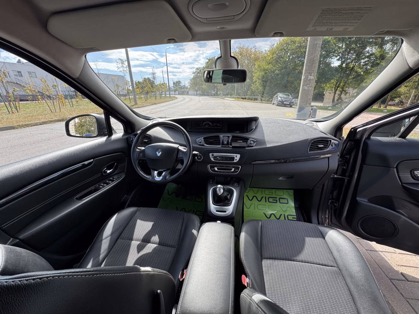 Renault Grand Scenic фото 21
