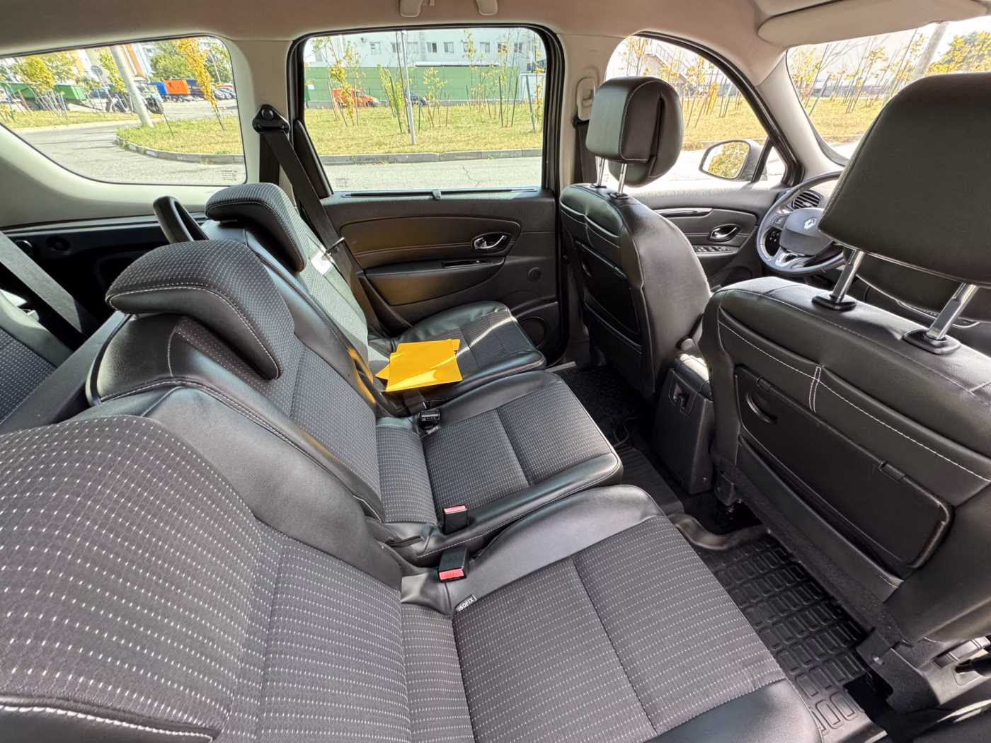 Renault Grand Scenic фото 23