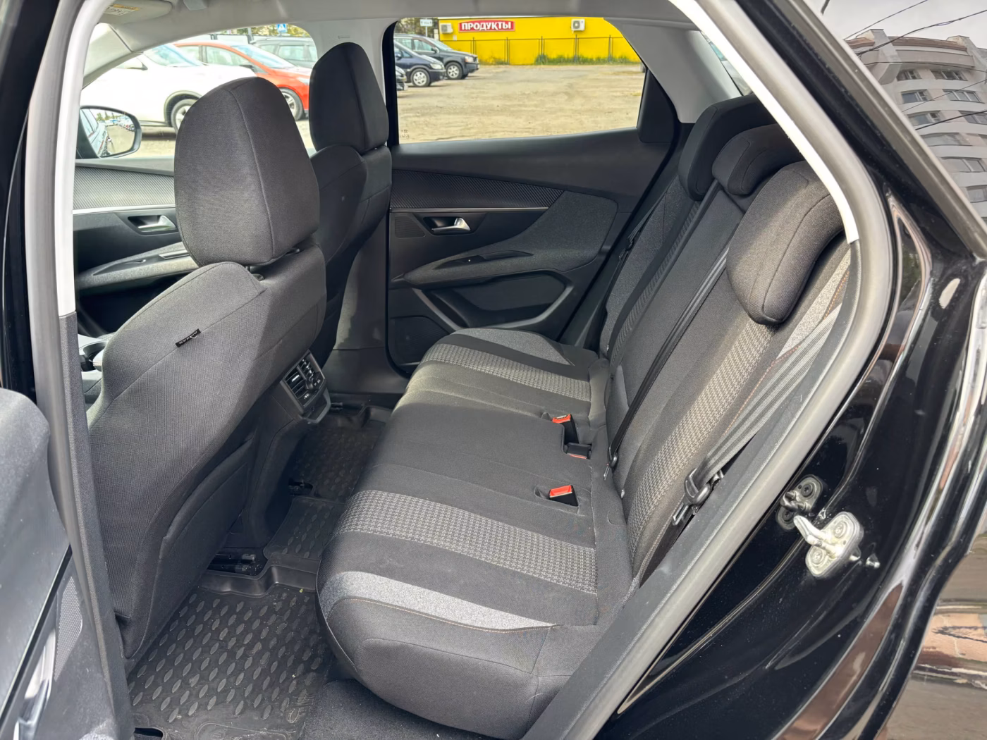 Peugeot 3008 фото 16