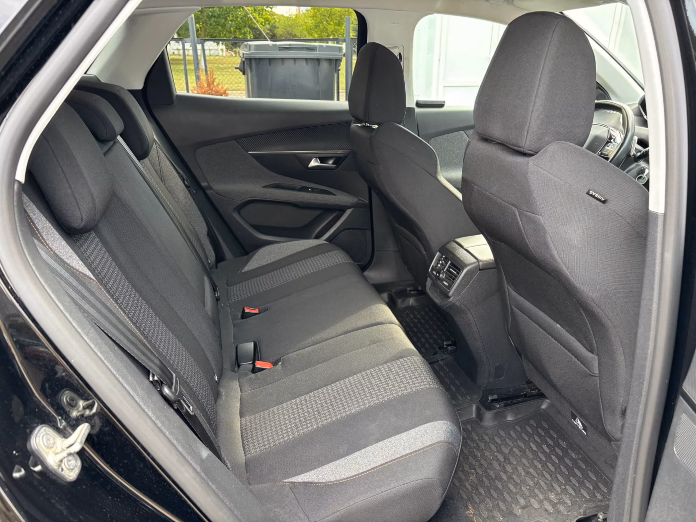 Peugeot 3008 фото 18