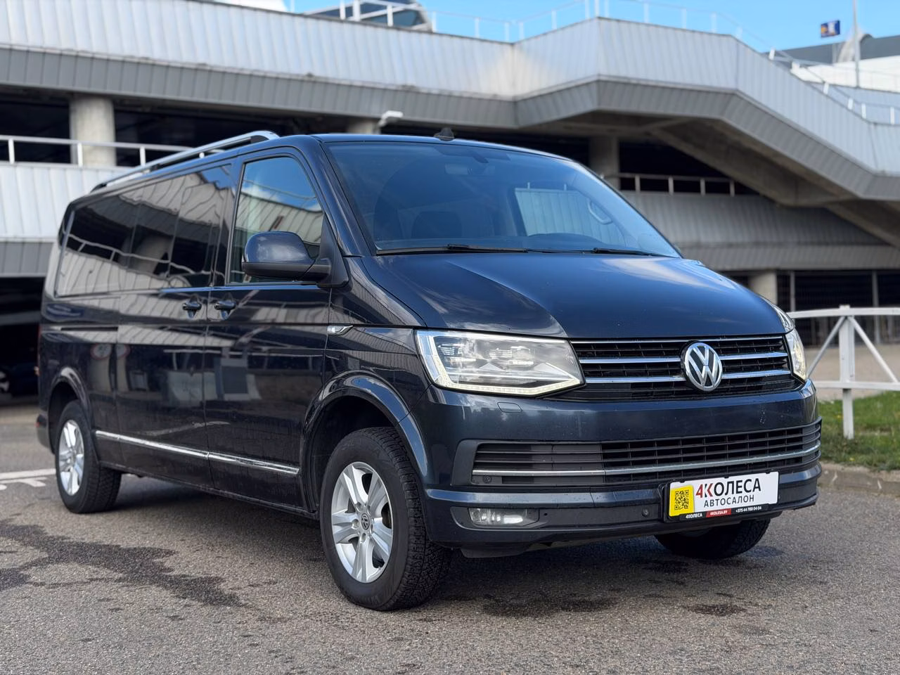 Volkswagen Caravelle фото 3