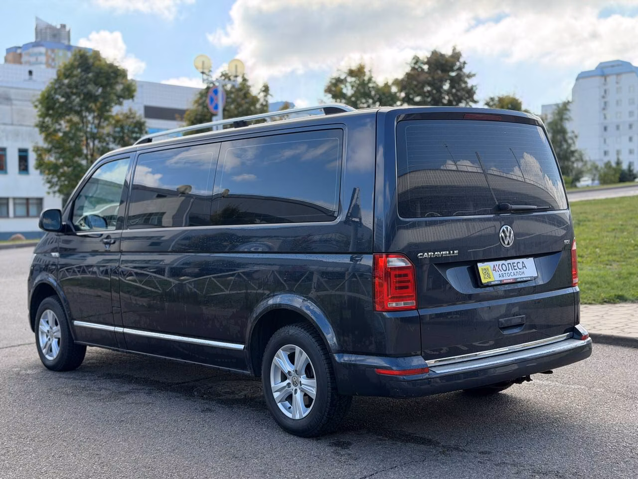 Volkswagen Caravelle фото 5