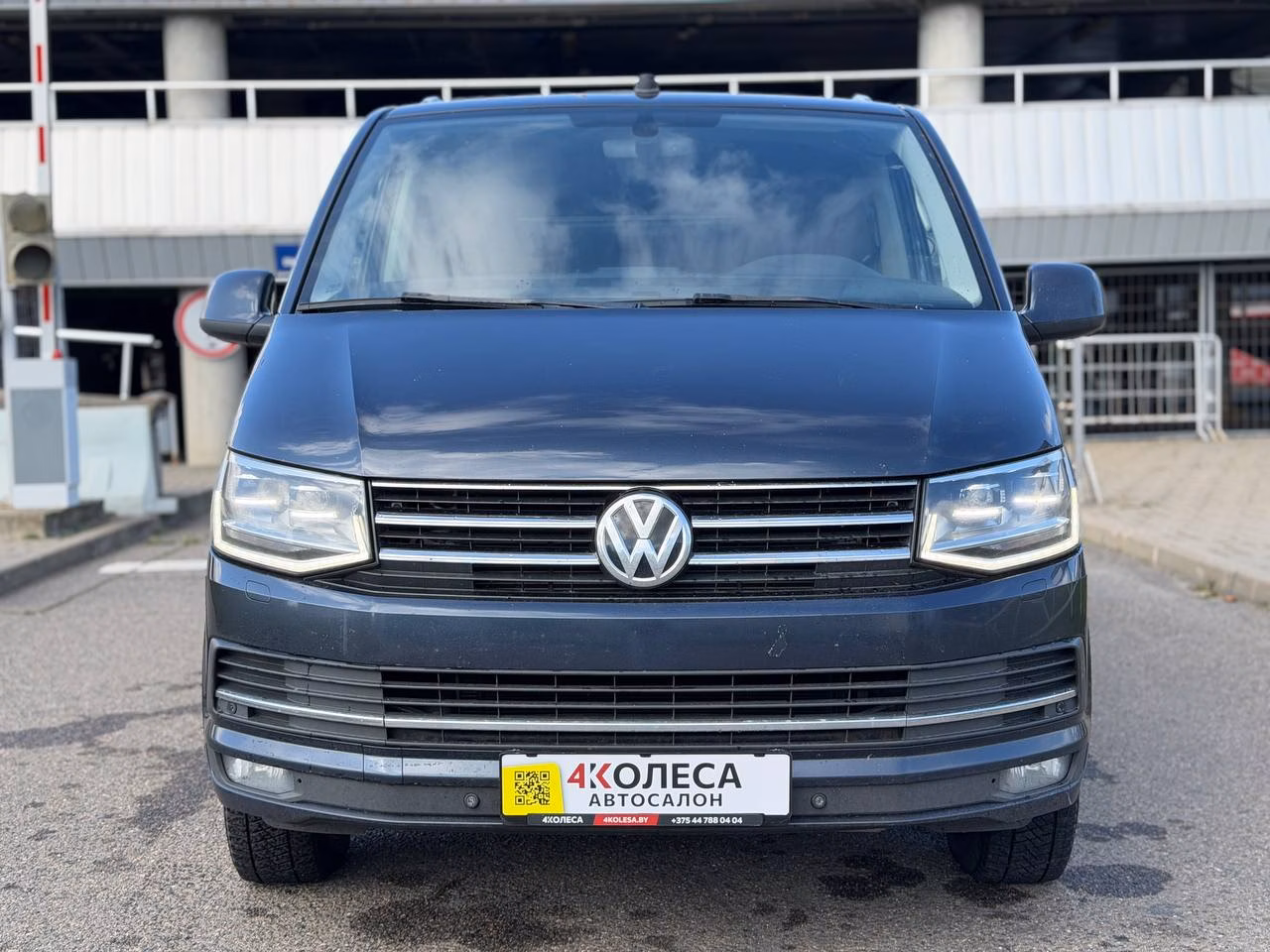 Volkswagen Caravelle фото 2