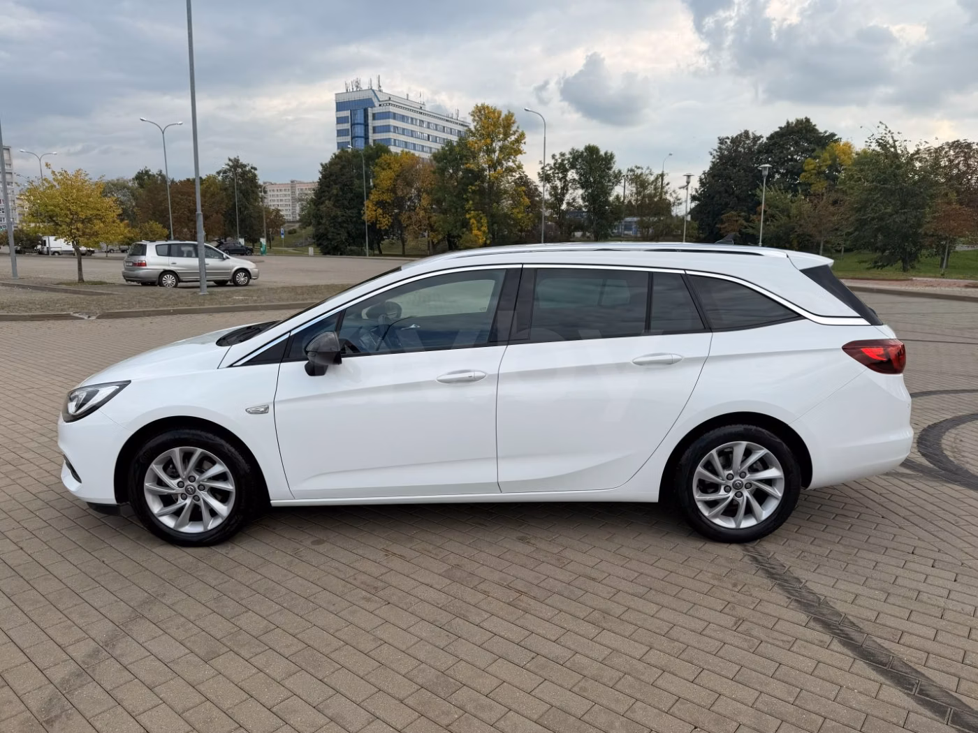 Opel Astra фото 4