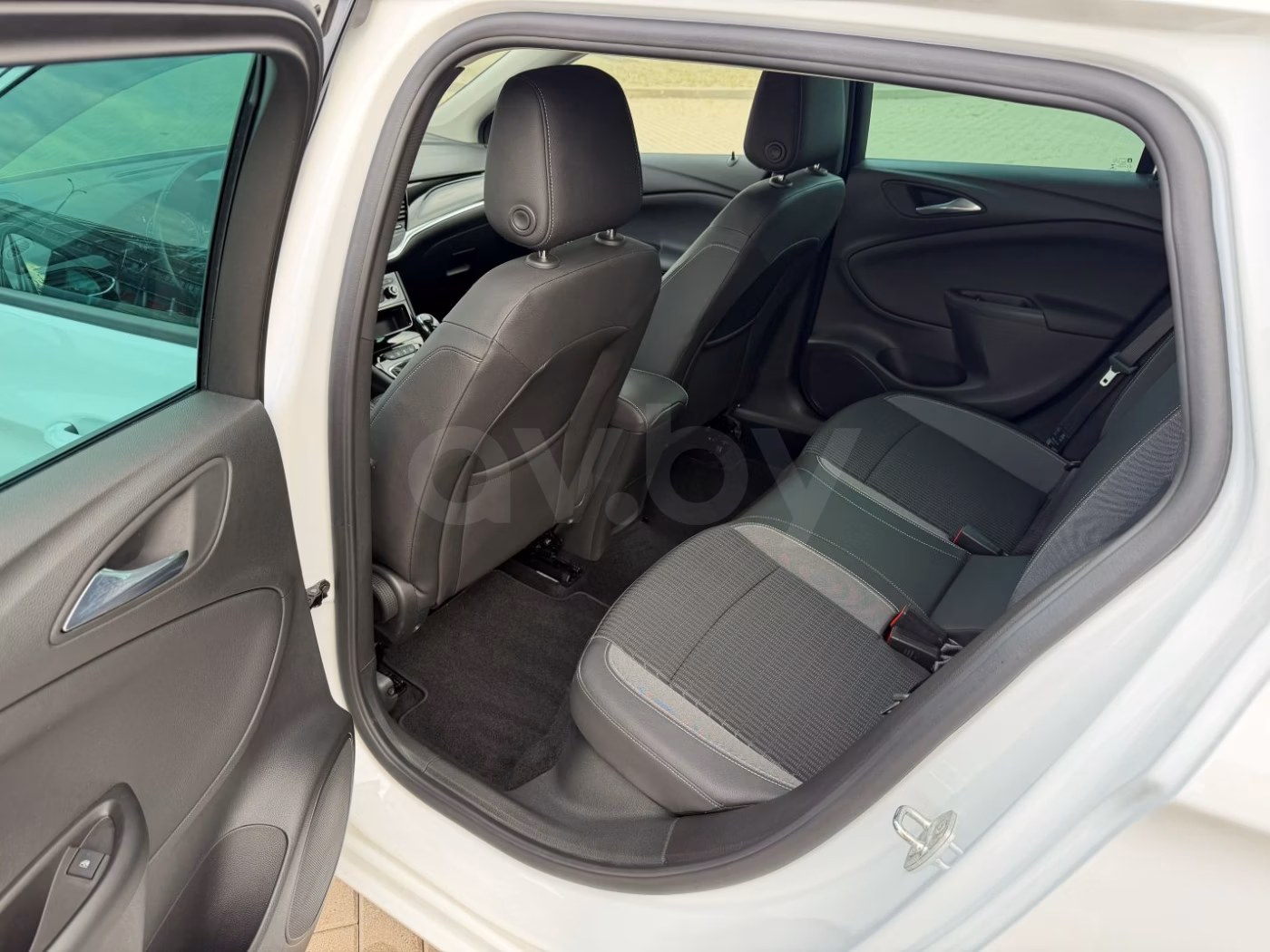 Opel Astra фото 13