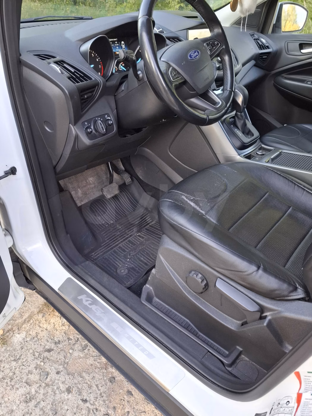 Ford Kuga фото 9