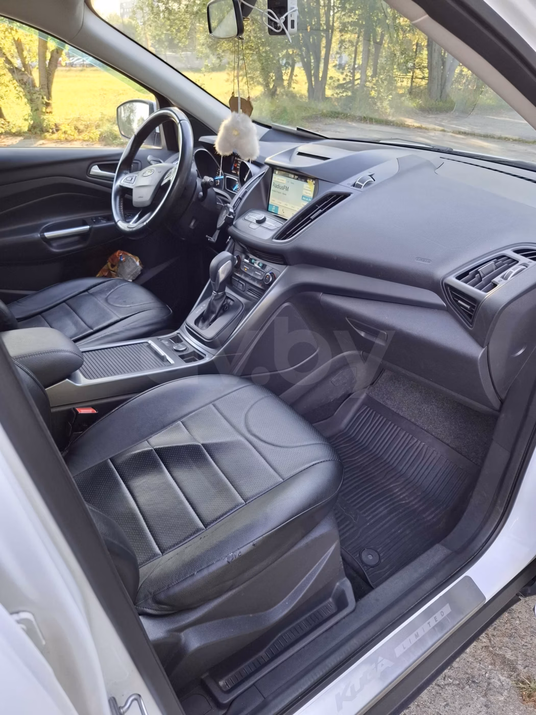 Ford Kuga фото 10