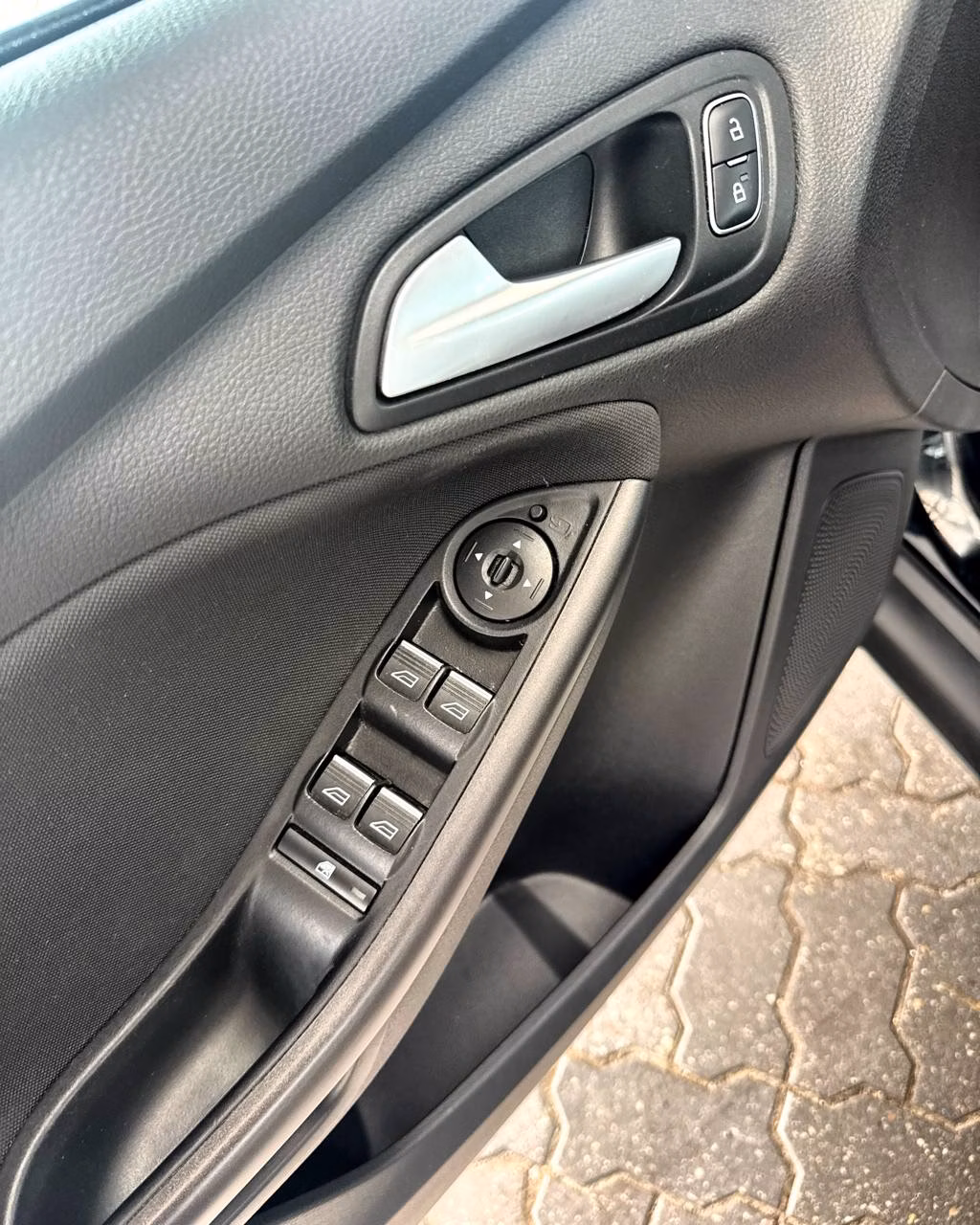 Ford Focus фото 9