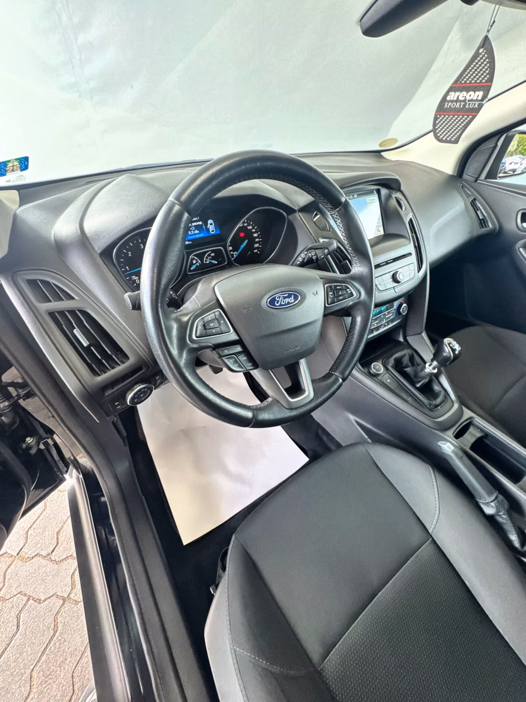 Ford Focus фото 10