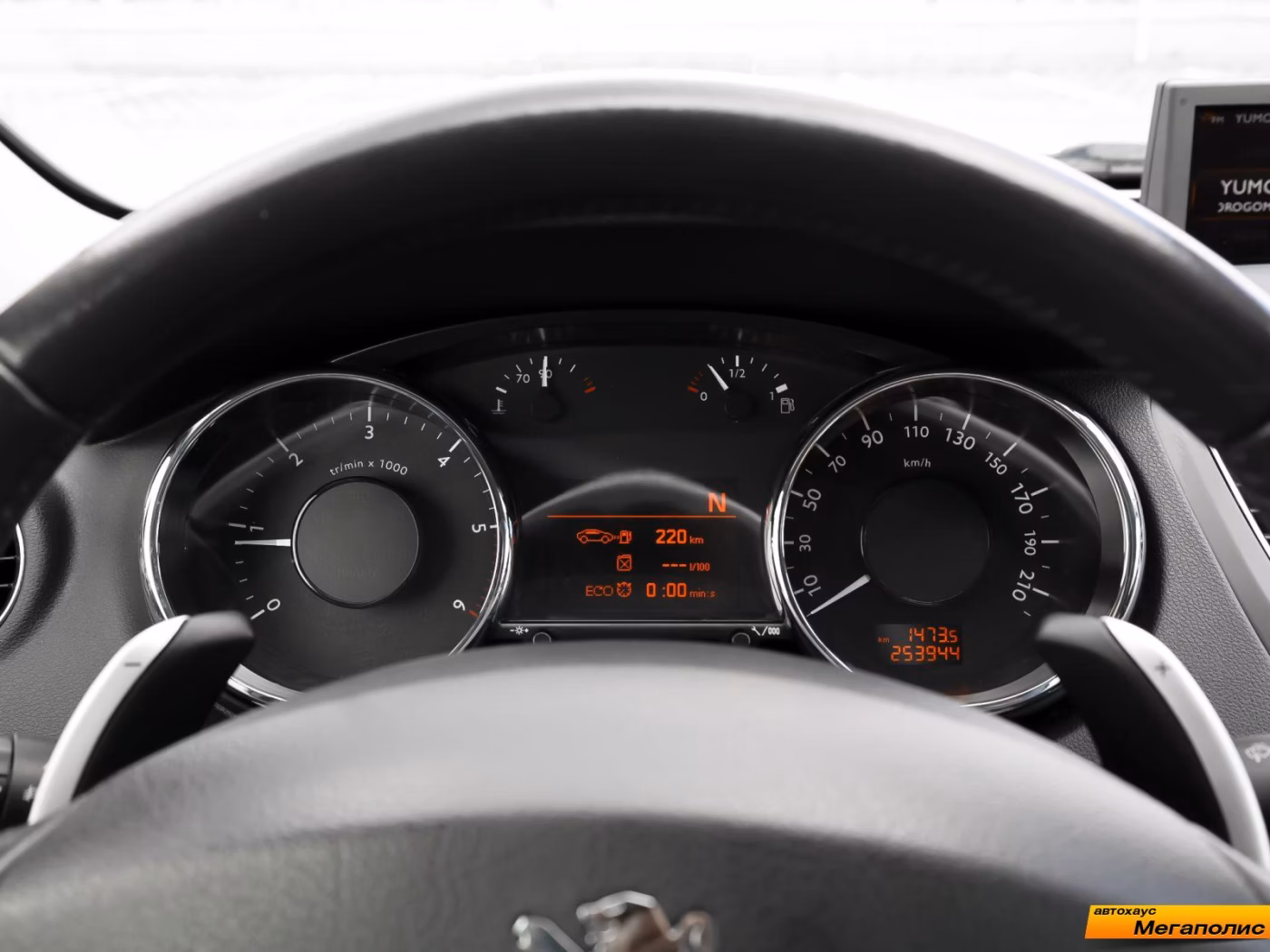 Peugeot 5008 фото 17