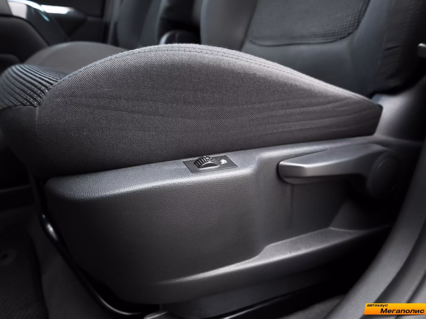 Peugeot 5008 фото 23