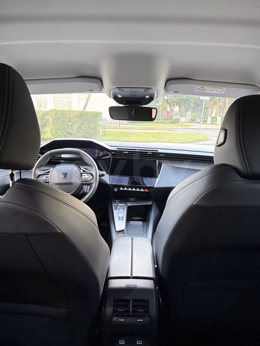 Peugeot 308 фото 13