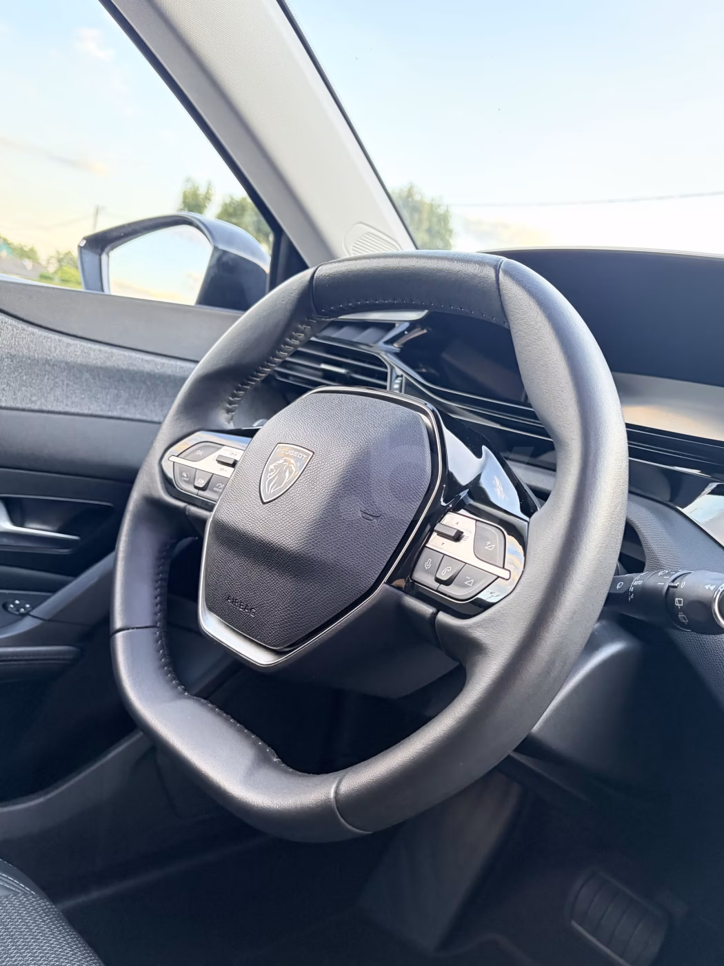 Peugeot 308 фото 20