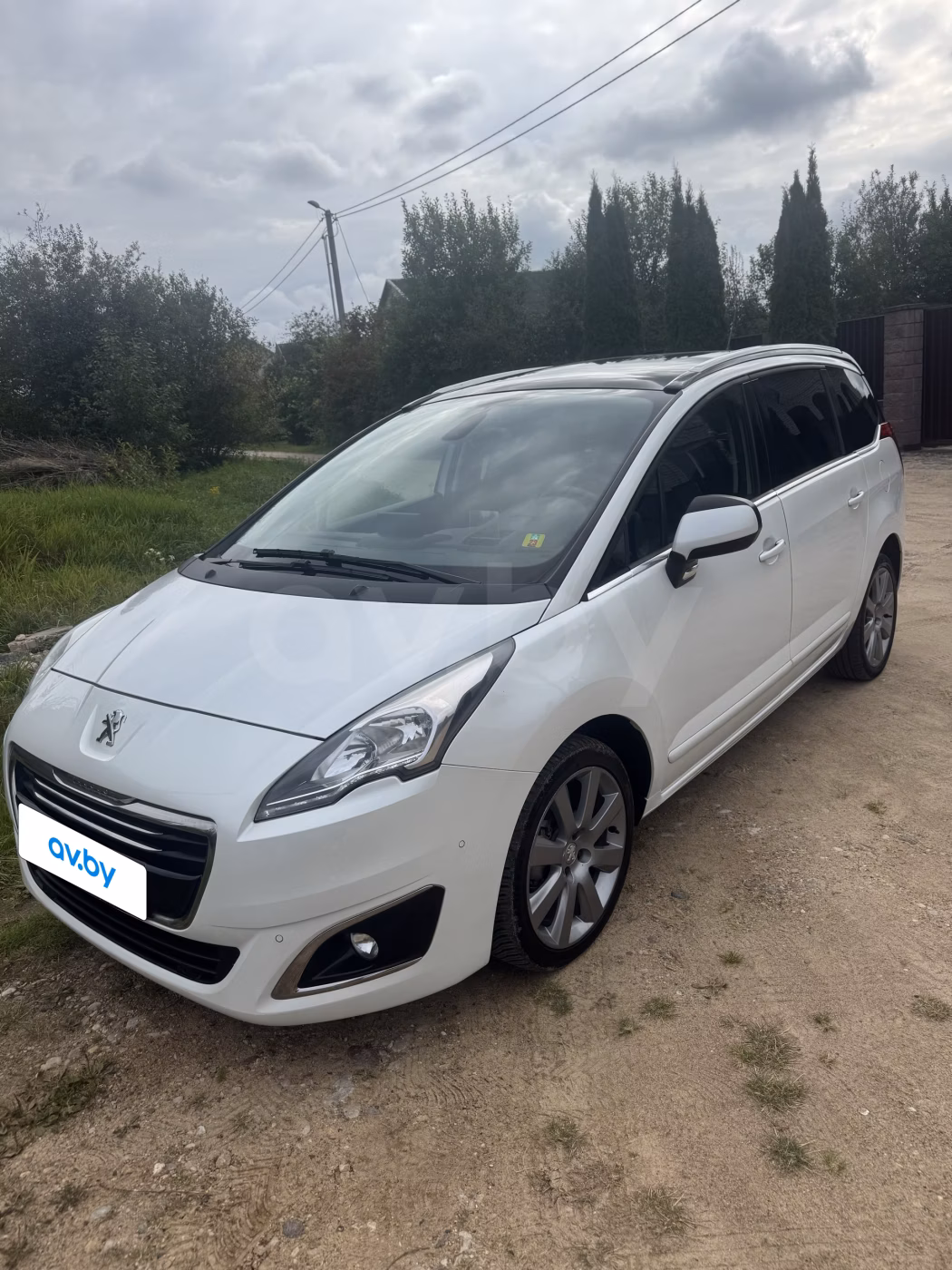 Peugeot 5008