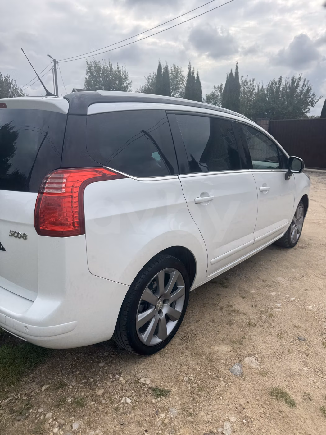 Peugeot 5008 фото 2