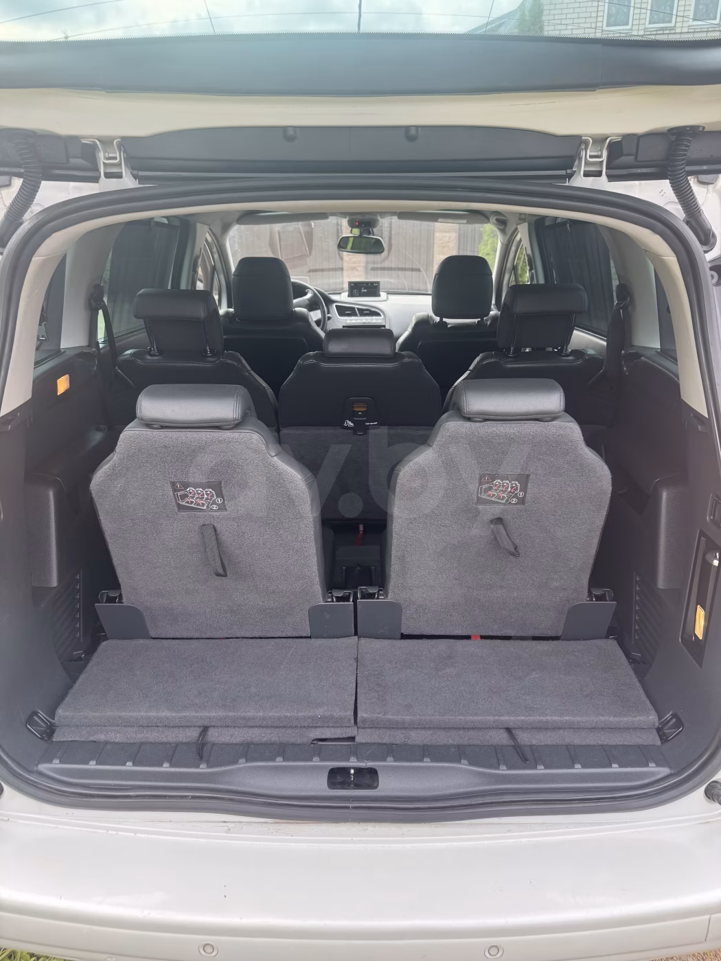 Peugeot 5008 фото 5