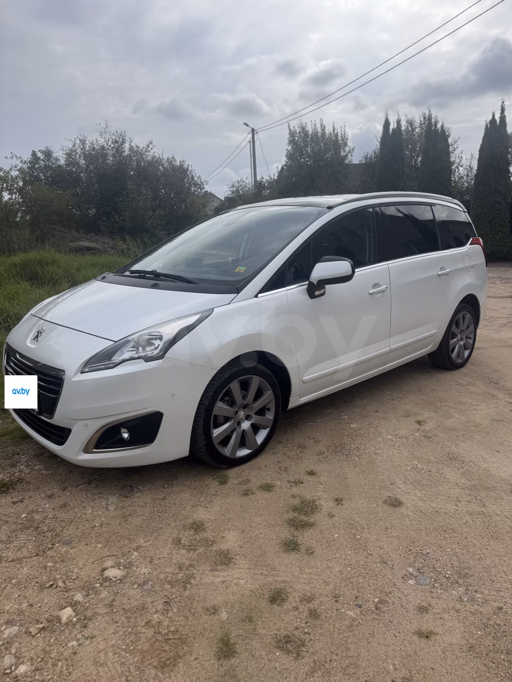 Peugeot 5008 фото 15