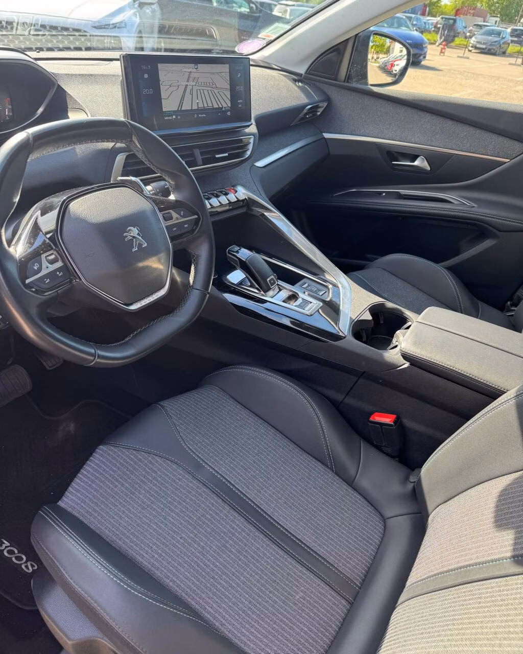 Peugeot 3008 фото 9