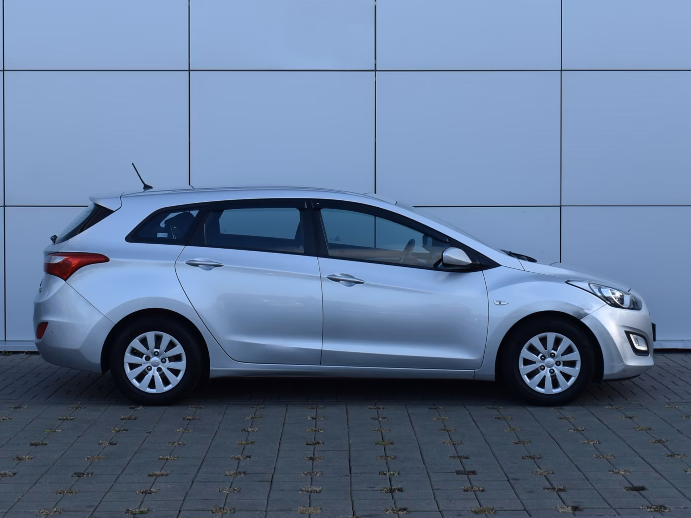Hyundai i30 фото 4
