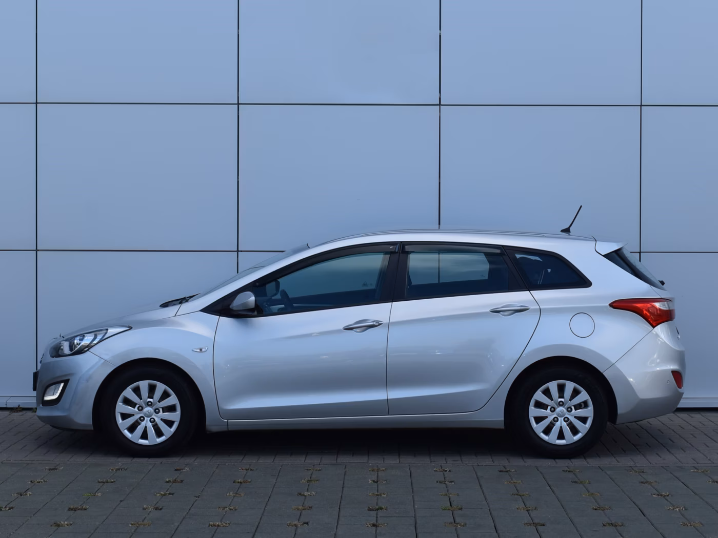 Hyundai i30 фото 8