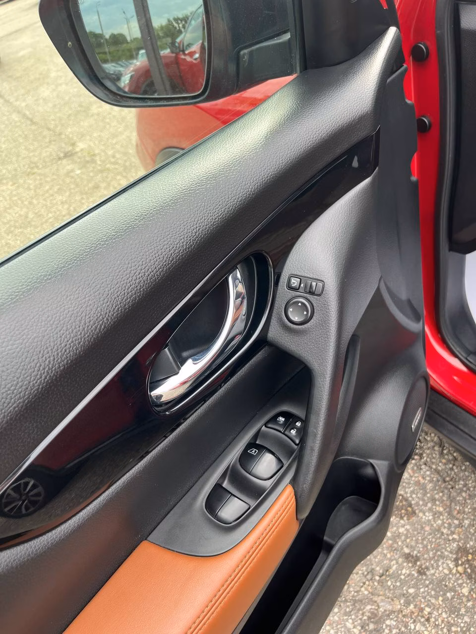 Nissan X-Trail фото 11