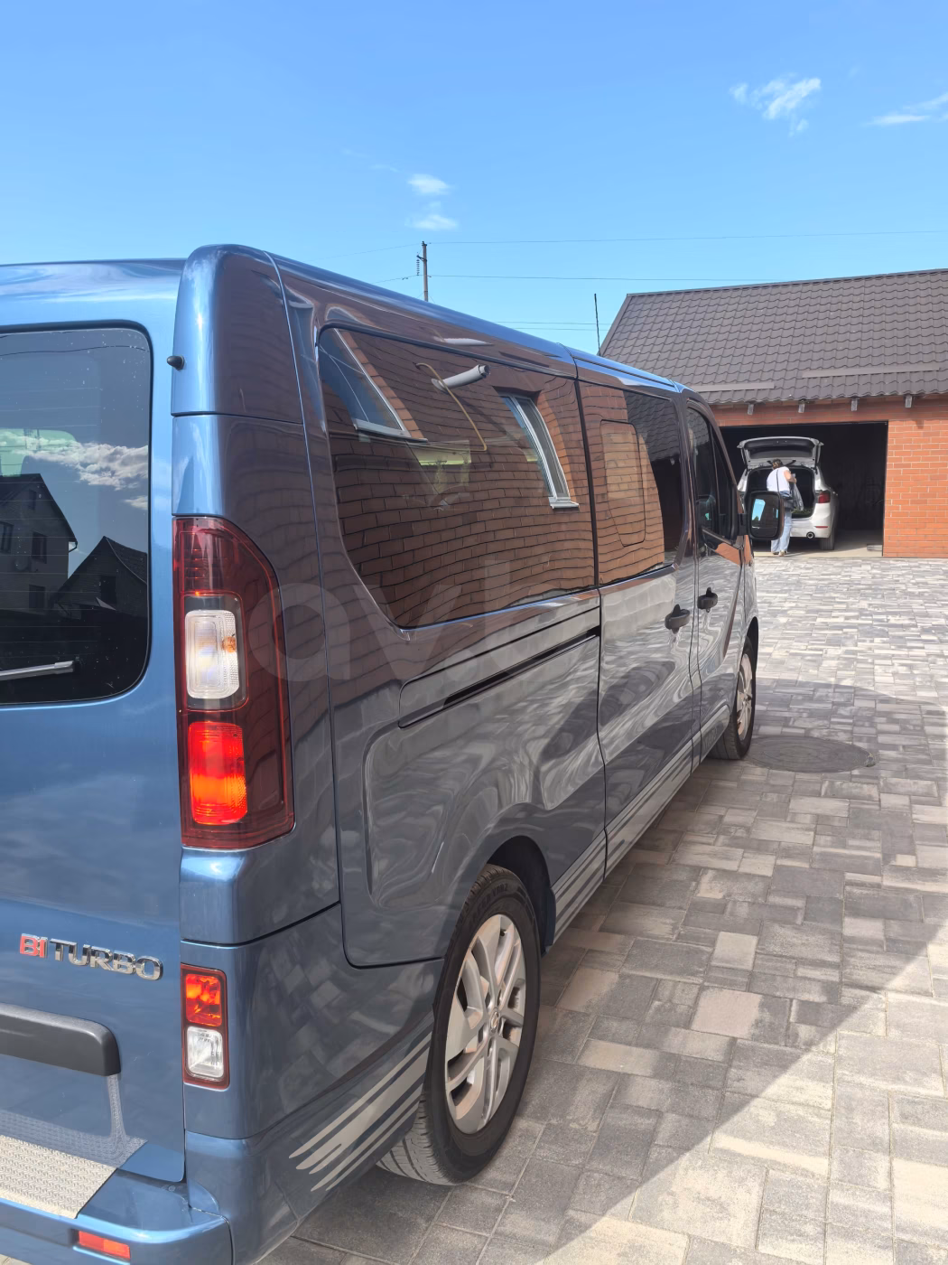 Opel Vivaro фото 3