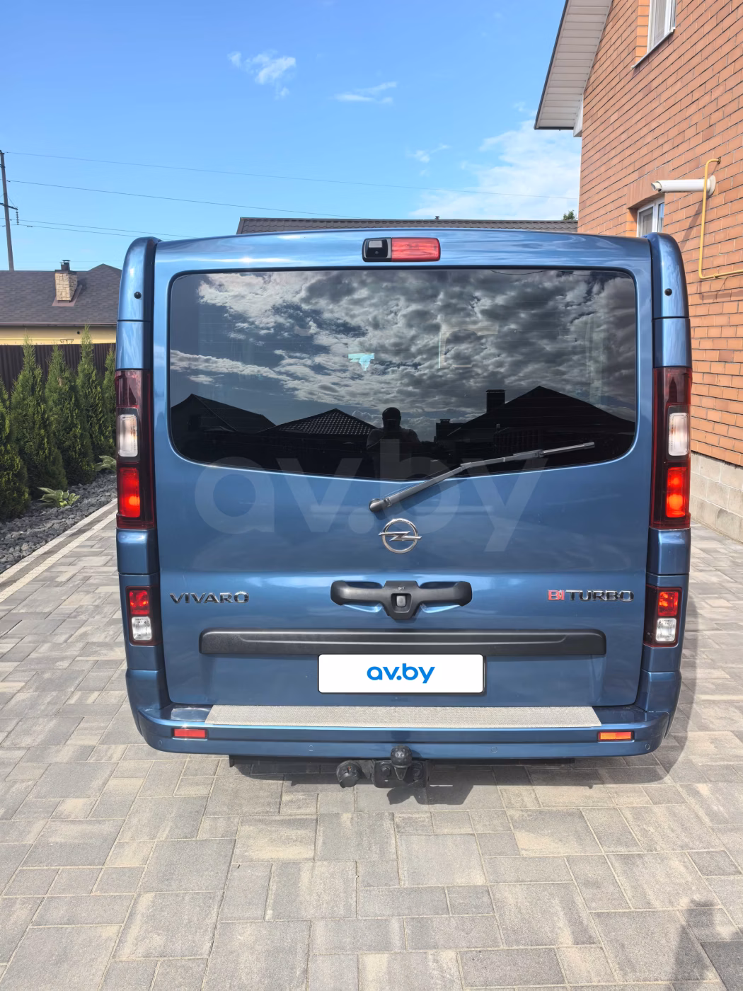 Opel Vivaro фото 2
