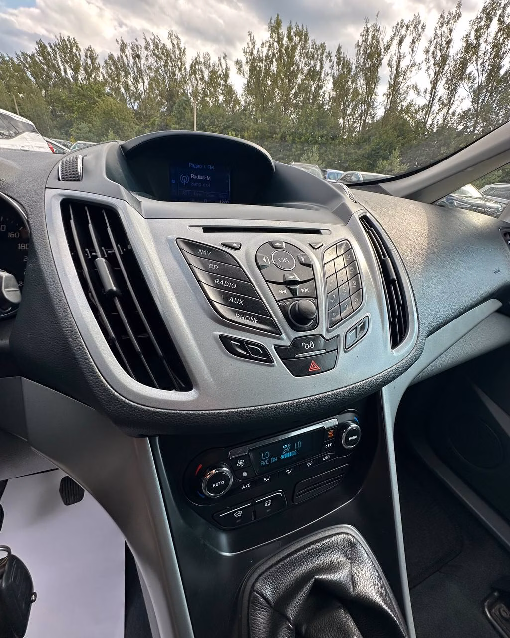 Ford Grand C-Max фото 10