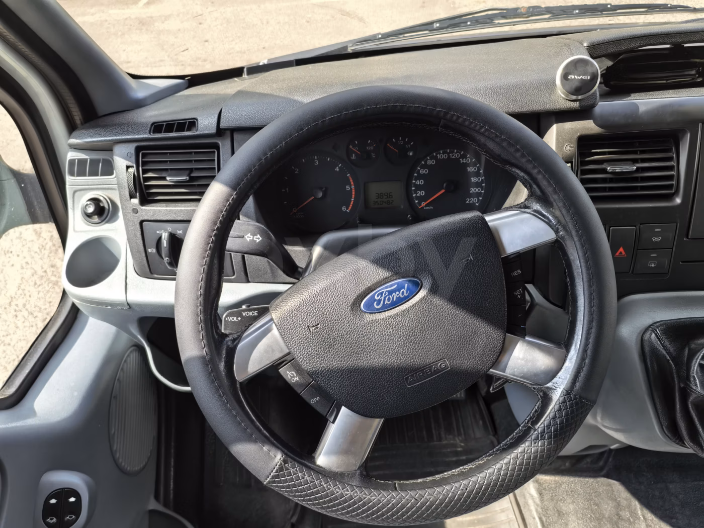 Ford Transit Tourneo фото 9