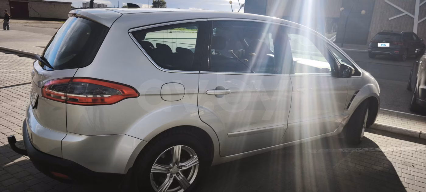 Ford S-MAX фото 5
