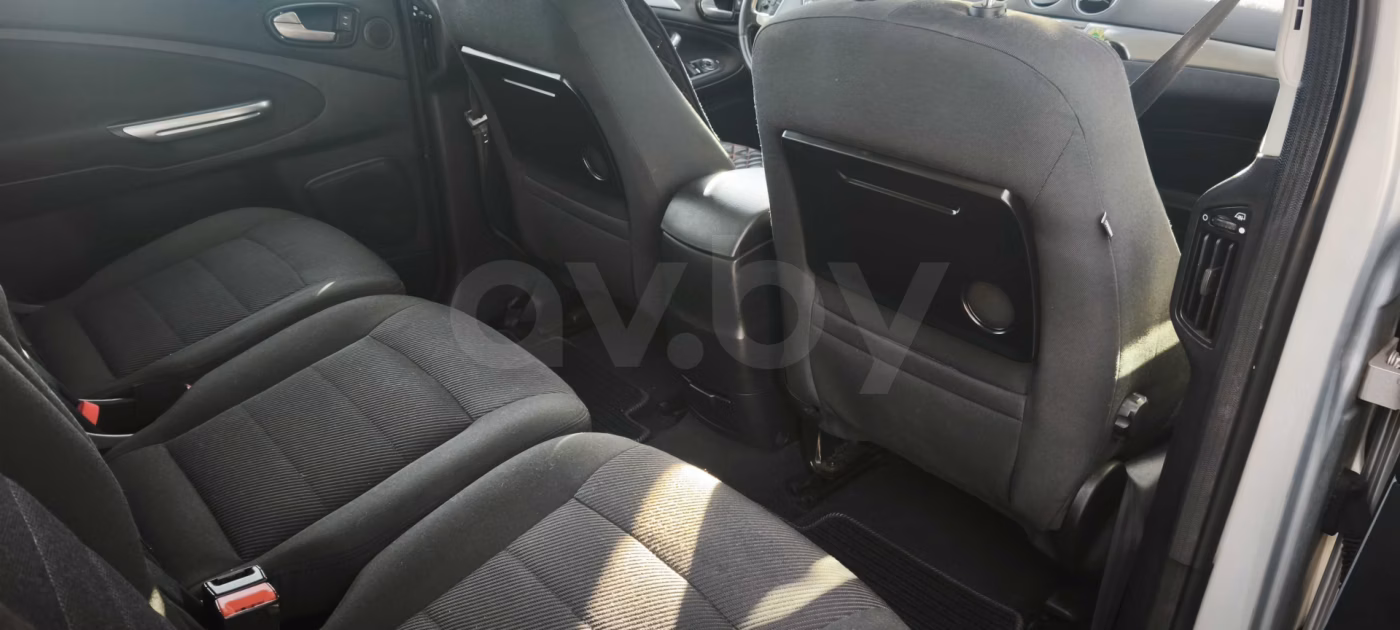 Ford S-MAX фото 7