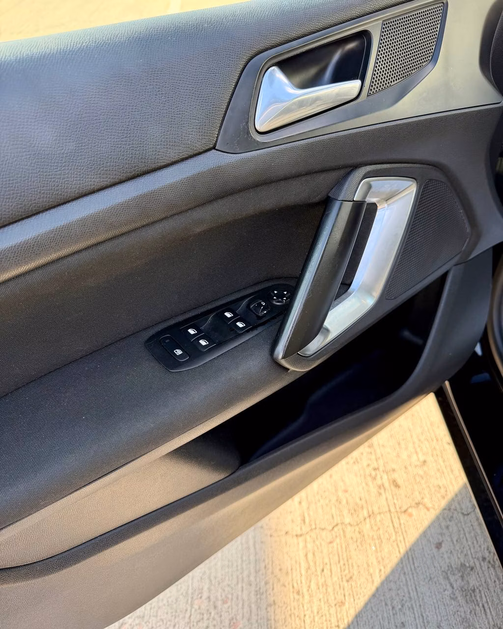 Peugeot 308 фото 15