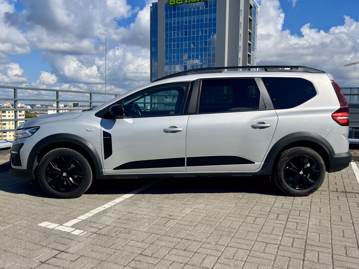 Dacia Jogger фото 8