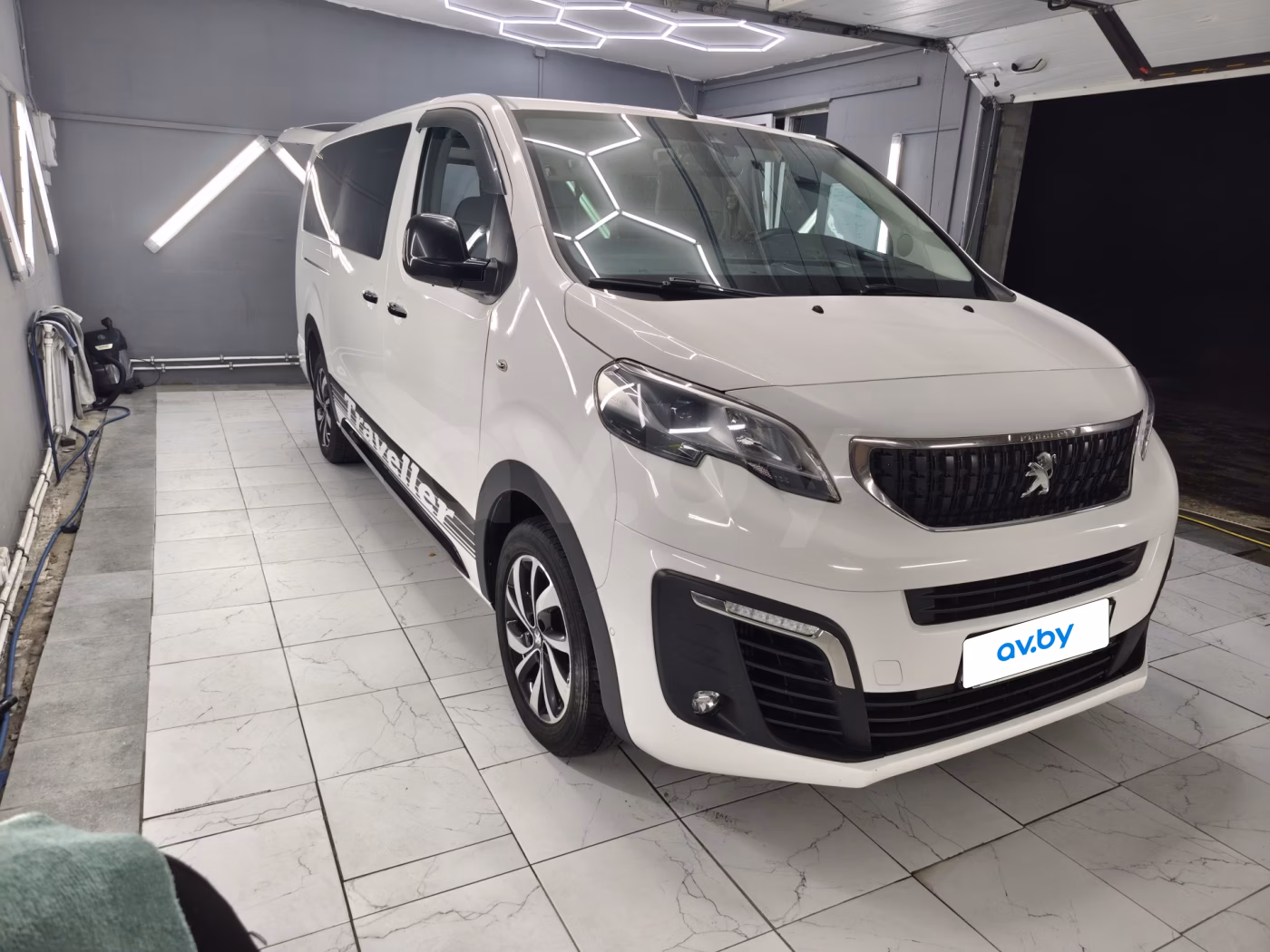 Peugeot Traveller