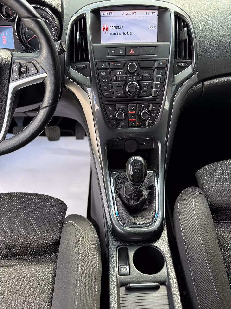 Opel Astra фото 14