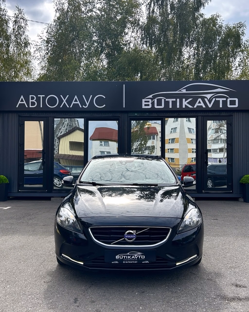 Volvo V40 фото 2